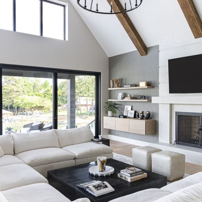 2b5a4a11579e4843cac37f2f53de1d28